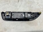 COROLLA E21 PRZYCISK PRZEŁĄCZNIK SZYB PRZEDNI LEWY PRZÓD 84040-02160 - obrazek 7