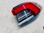 COROLLA E21 SEDAN LAMPA TYLNA PRAWA PRAWY TYŁ FULL LED CHROM - obrazek 2