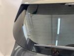 YARIS CROSS KLAPA TYLNA POKRYWA BAGAŻNIKA KOMPLETNA MANUALNA 6X1 HEV - obrazek 7