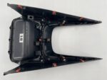 COROLLA E21 OSŁONA TUNELU ŚRODKOWEGO ŚRODEK PÓŁKA 58831-02260-C0 - obrazek 6