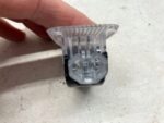AVENSIS T27 LAMPKA OŚWIETLENIA WNĘTRZA BAGAŻNIKA 81330-02060 - obrazek 3