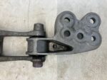 COROLLA CROSS 2.0 HYBRYDA ŁAPA PODUSZKA SILNIKA TYLNA TYŁ V7 X5 - obrazek 7