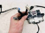 COROLLA E21 ANTENA NAWIGACJI NAVI GPS BRAK 2 KOSTEK 86862-42010 - obrazek 5