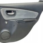 YARIS III LIFT BOCZEK DRZWI TYLNYCH PRAWYCH PRAWY TYŁ KORBA