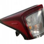 PRIUS IV LIFT LAMPA TYLNA LEWY TYŁ
