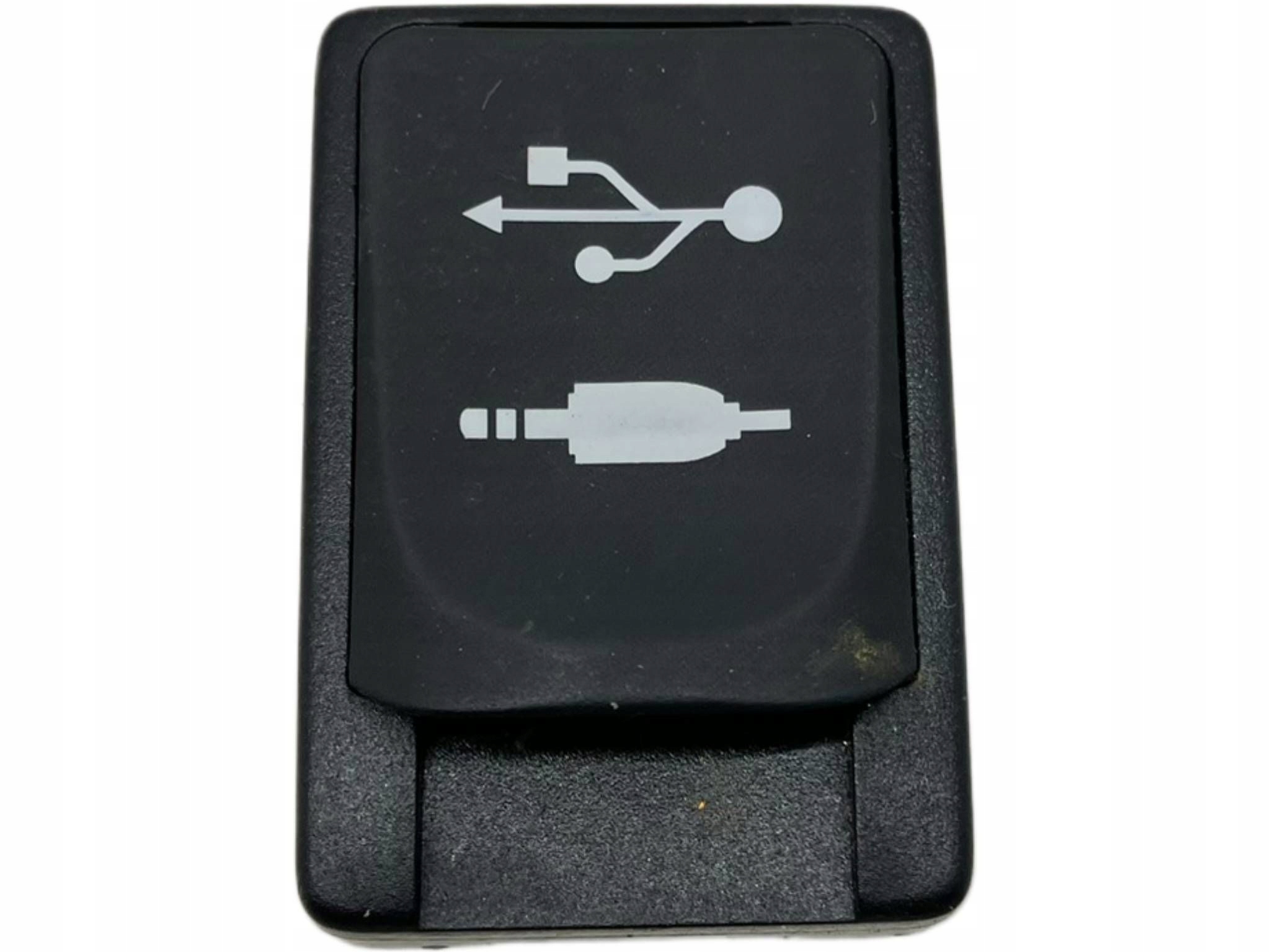 allegro-6ebaccd72fda8dd4fed5b7b8 AURIS II GNIAZDO ZŁĄCZĘ USB AUX - obrazek 1