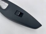 COROLLA E21 PRZYCISK PRZEŁĄCZNIK SZYBY DRZWI TYLNYCH LEWY TYŁ 74272-02820 - obrazek 2