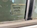 COROLLA E21 SEDAN DRZWI TYLNE LEWY TYŁ KOMPLETNE 1F7 - obrazek 4