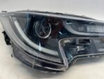 COROLLA E21 KOMBI HB LAMPA PRZEDNIA PRAWA PRAWY PRZÓD USZK UCHO 81110-02S70 - obrazek 3