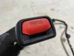 AURIS II SPINKA KLAMRA FOTELA PASAŻERA PRAWA PRZEDNIA PRAWY PRZÓD - obrazek 3