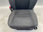 YARIS CROSS FOTEL KIEROWCY PRZEDNI LEWY MATERIAŁOWY - obrazek 3