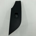 RAV4 V PRZEŁĄCZNIK PRZYCISK OTWIERANIA SZYBY PRAWY PRZÓD PRZEDNI