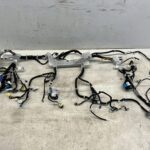 RAV4 V HYBRYDA WIĄZKA INSTALACJA POD DESKĘ ROZDZIELCZĄ KONSOLE EUROPA