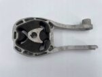 COROLLA E21 LIFT 2.0 HYBRYDA ŁAPA PODUSZKA SILNIKA TYLNA TYŁ S1 12363-24030