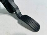 YARIS IV YARIS CROSS MAZDA 2 PEDAŁ GAZU PRZYSPIESZENIA 78110-K0030 - obrazek 3
