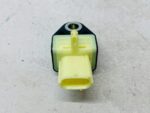 CHR C-HR I CZUJNIK UDERZENIOWY 4 PIN J6 89831-F4010 - obrazek 3