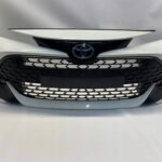 COROLLA E21 LIFT ZDERZAK PRZEDNI PRZÓD GRILL KOMPLETNY 040 4xPDC