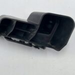 COROLLA E21 KOMBI ŚLIZG ZDERZAKA TYLNEGO PRAWY TYŁ POD LAMPĘ 52155-02150
