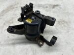 AVENSIS T27 LIFT T29 1.6 2.0 D4D ŁAPA PODUSZKA SILNIKA PRAWA 1WW 2WW RW BMW - obrazek 2