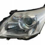 AVENSIS T27 LAMPA PRZEDNIA LEWA LEWY PRZÓD KOMPLETNA UK ANG