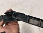 RAV4 V ŚLIZG MOCOWANIE ZDERZAKA TYLNEGO PRAWY TYŁ POD LAMPE - obrazek 10