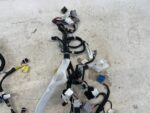RAV4 V HYBRYDA WIĄZKA INSTALACJA POD DESKE ROZDZIELCZĄ KONSOLE - obrazek 6