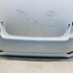 COROLLA E21 SEDAN ZDERZAK TYLNY TYŁ KOMPLETNY KPL BEZ PDC 040 RYSKI