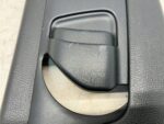 COROLLA E21 SEDAN OSŁONA SŁUPKA ŚRODKOWEGO GÓRNA CZARNA PRAWA 62410-02340 - obrazek 3