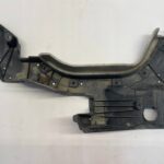COROLLA E21 OSŁONA PODWOZIA TYLNA PRAWA PRAWY TYŁ 57627-02160