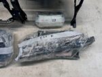 COROLLA E21 LIFT DESKA KONSOLA AIRBAG KURTYNY PASY PODSUFITKA CZARNA KPL - obrazek 7