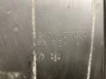 AVENSIS T27 LIFT T29 1.6 2.0 D4D PODSTAWA AKUMULATORA PLASTIK 74431-0F030 - obrazek 3