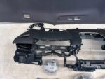 COROLLA E21 LIFT DESKA KONSOLA AIRBAG KURTYNY PASY PODSUFITKA CZARNA KPL - obrazek 10