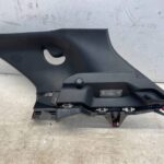 COROLLA E21 HATCHABACK OSŁONA SŁUPKA TYLNEGO PRAWA PRAWY TYŁ 62470-02580
