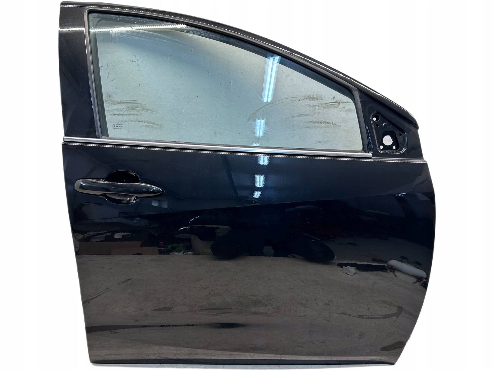 allegro-ac4f52a42b9ab84339d2fede YARIS IV KOMPLETNE DRZWI PRZEDNIE PRAWE PRAWY PRZÓD 209 CHROM - obrazek 1