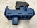 AVENSIS T27 PRZYCISK PRZEŁĄCZNIK SZYBY PRZÓD TYŁ 84810-05080 - obrazek 3