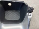 YARIS IV MAZDA 2 OSŁONA TUNELU ŚRODKOWEGO RAMKA LEWARKA 58833-K0130 - obrazek 4
