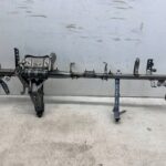 COROLLA E21 BELKA POD DESKĘ KONSOLĘ STELAŻ RURA BEZ HUD HEAD UP
