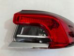 COROLLA E21 SEDAN LAMPA TYLNA PRAWY TYŁ ZWYKŁA - obrazek 3