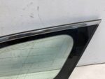 AVENSIS T27 KOMBI SZYBA KAROSERYJNA TYLNA PRAWY TYŁ JASNA 2016 ROK - obrazek 3