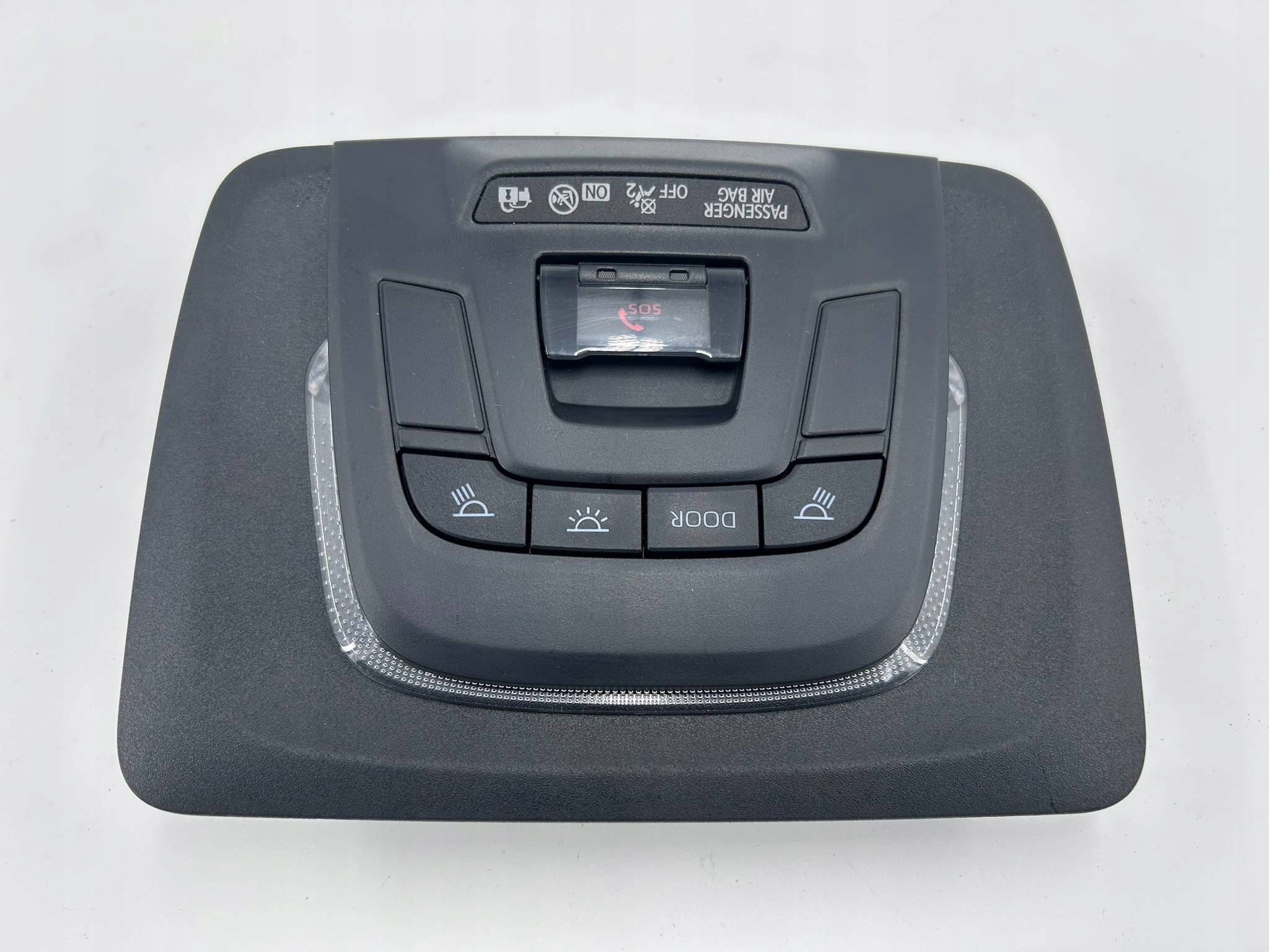 allegro-bc15761ec67f1baf81bcaf80 CHR C-HR II LAMPKA OŚWIETLENIA WNĘTRZA KABINY CZARNA 28 PIN 1D111-368G - obrazek 1
