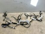 RAV4 V HYBRYDA INSTALACJA WIĄZKA POD DESKĘ ROZDZIELCZĄ KONSOLĘ