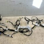 RAV4 V HYBRYDA INSTALACJA WIĄZKA POD DESKĘ ROZDZIELCZĄ KONSOLĘ