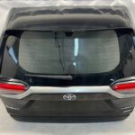 RAV4 V KLAPA TYLNA POKRYWA BAGAŻNIKA KOMPLETNA POD KAMERĘ 360 (218)