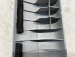YARIS III OSŁONA SŁUPKA PRZEDNIEGO PRZÓD LEWA PRZEDNIA SZARA 62212-33734 - obrazek 6