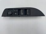 COROLLA E21 PRZYCISK PRZEŁĄCZNIK REGULACJI SZYB PRZEDNI LEWY 84040-02490