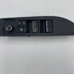 COROLLA E21 PRZYCISK PRZEŁĄCZNIK REGULACJI SZYB PRZEDNI LEWY 84040-02490