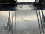 COROLLA E21 SEDAN OSŁONA PASA TYLNEGO PROGU BAGAŻNIKA 58387-02340 - obrazek 9