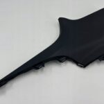 CHR C-HR II OSŁONA SŁUPKA TYLNEGO LEWY TYŁ CZARNA 62480-F4010