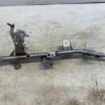 COROLLA E21 WSPORNIK MOCOWANIE DESKI ROZDZIECZEJ KONSOLI KOKPITU LEWY