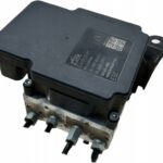 YARIS III LIFT 1.5 VVTI BENZYNA POMPA HAMULCOWA ABS 89541-0D480 44540-0D280